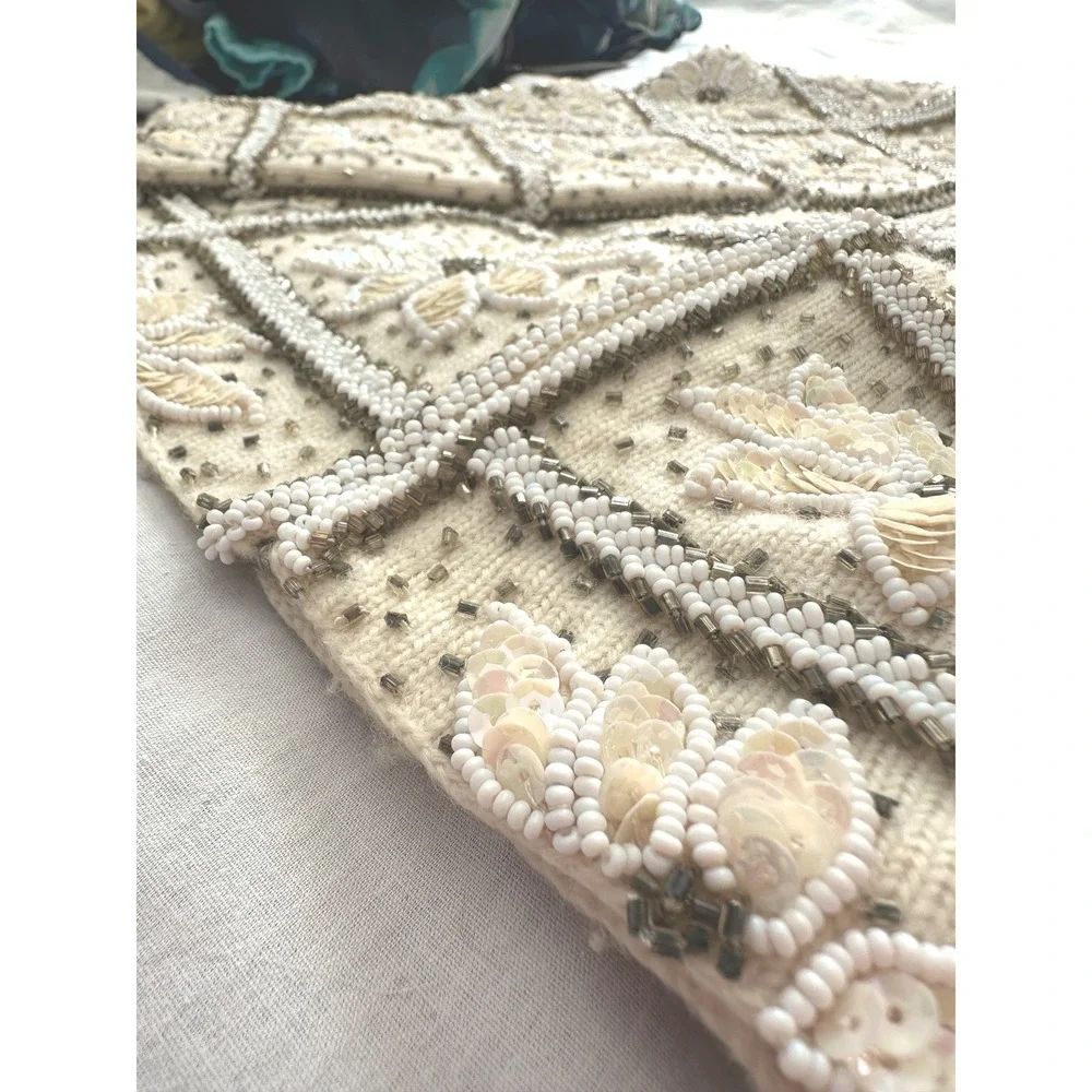 Gene Shelly's Boutique Internationale Vintage MCM Beaded Sweater Cream White‎